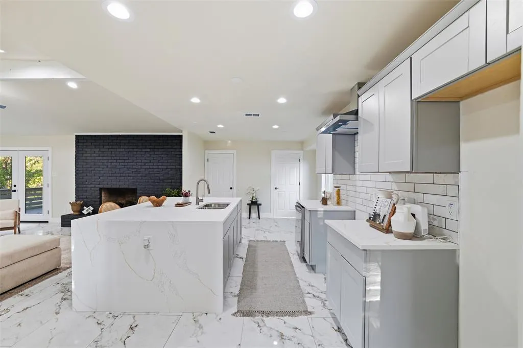 6010 Rock Garden Trail