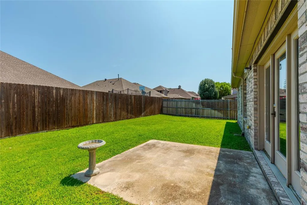 1613 Bluebird Drive