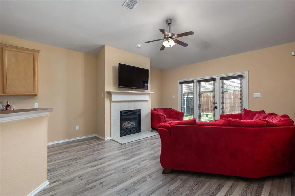 1613 Bluebird Drive