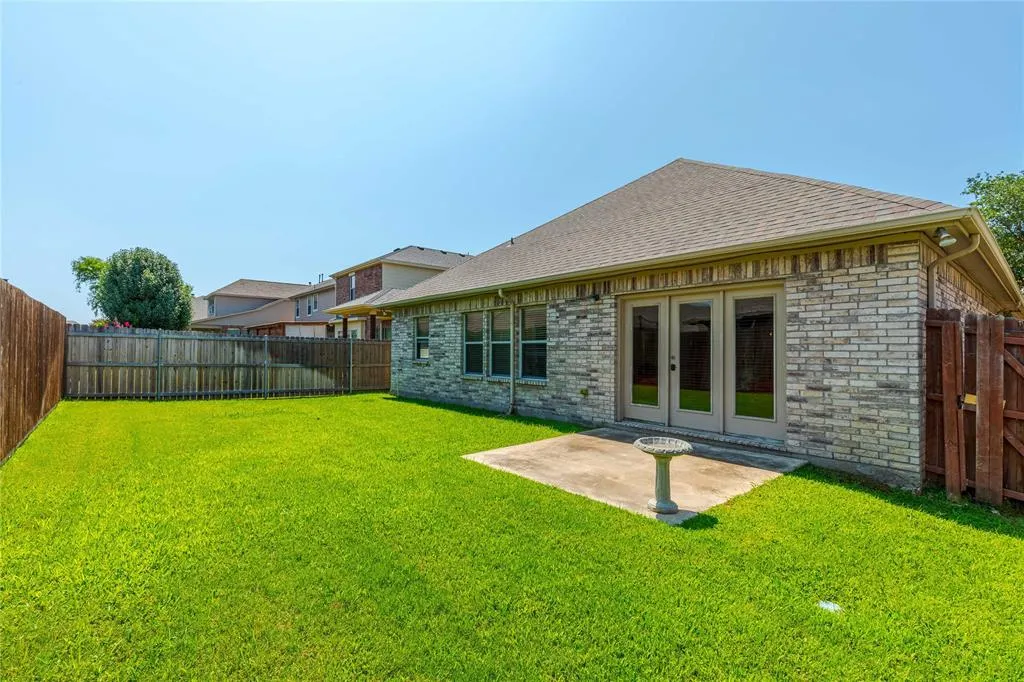 1613 Bluebird Drive