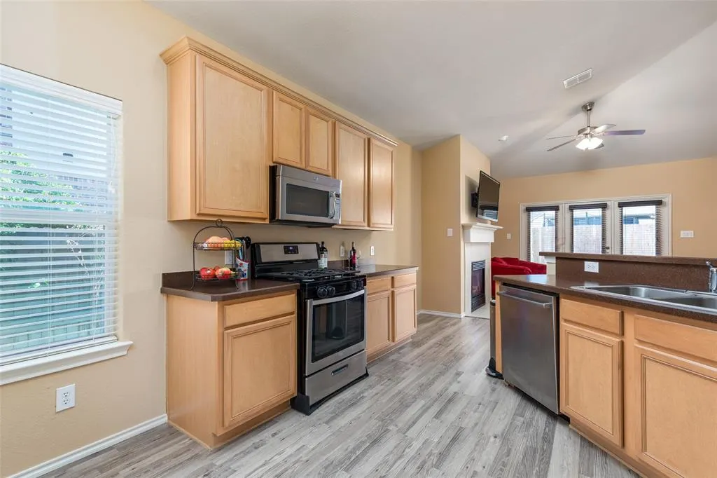 1613 Bluebird Drive