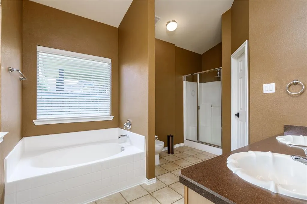 1613 Bluebird Drive