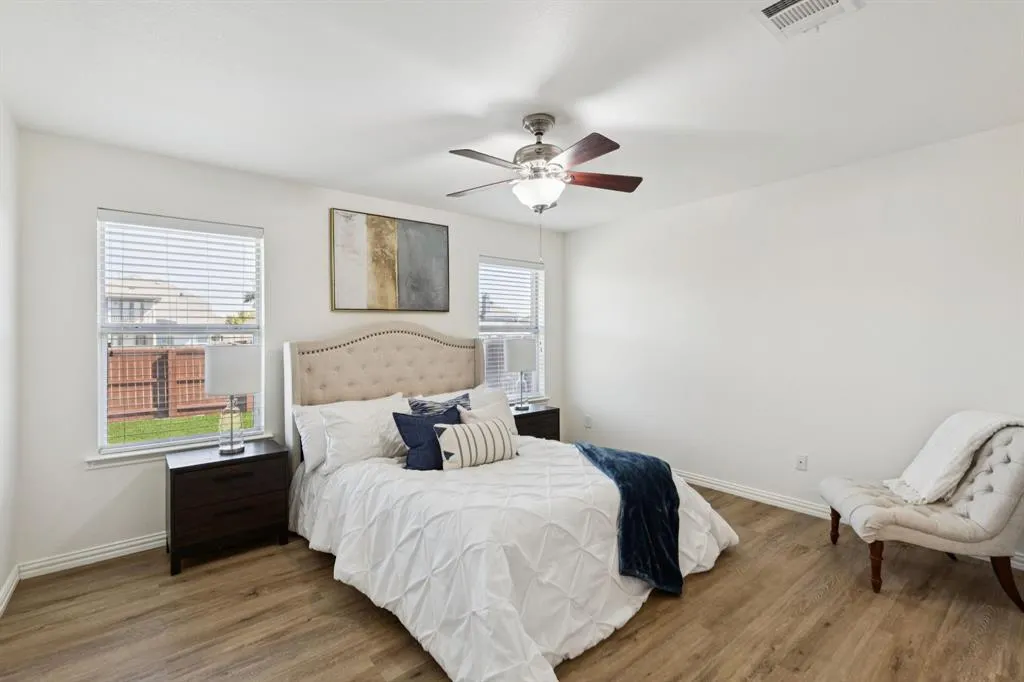 9904 Southgate Drive