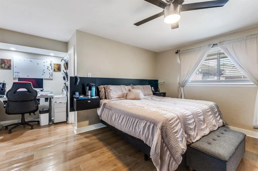7832 Royal Lane, #212