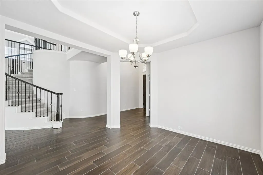 6012 Oakmere Lane