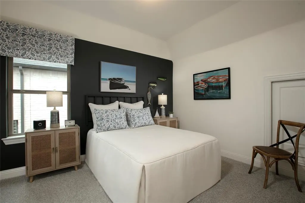 2800 Crane Court