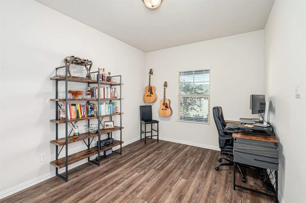 3905 Buckeye Bend