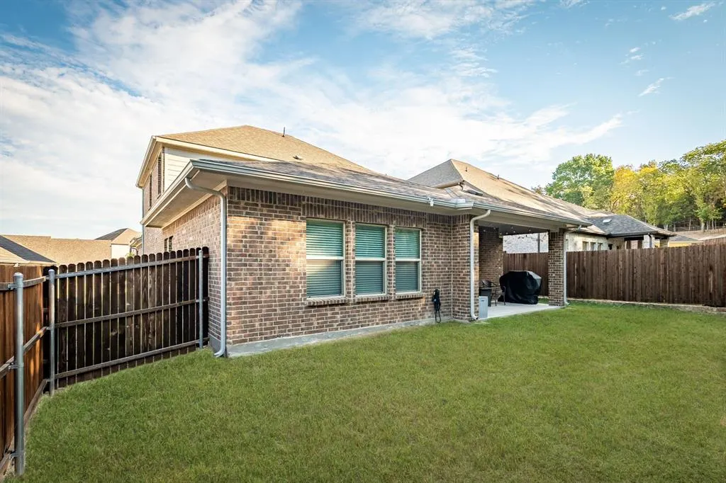 3905 Buckeye Bend