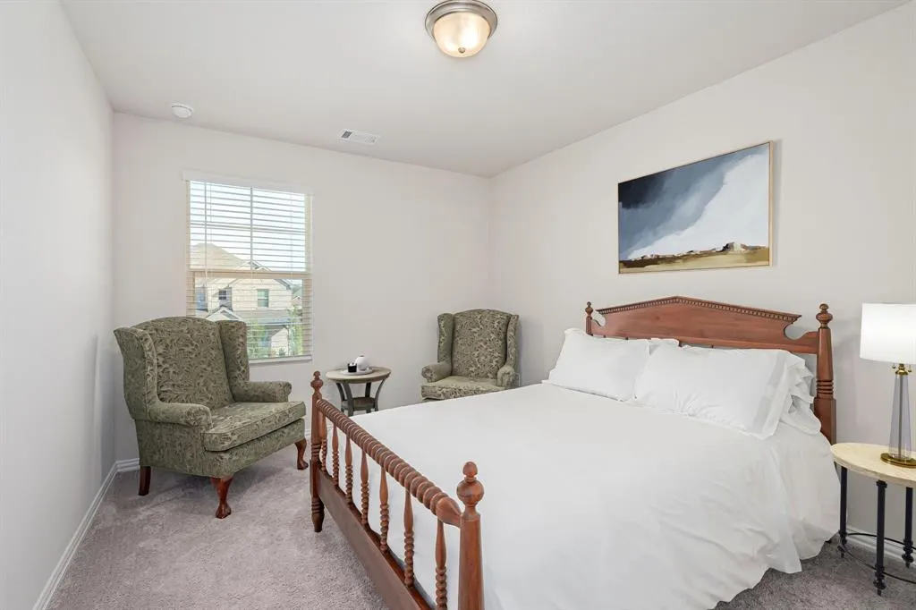 3905 Buckeye Bend