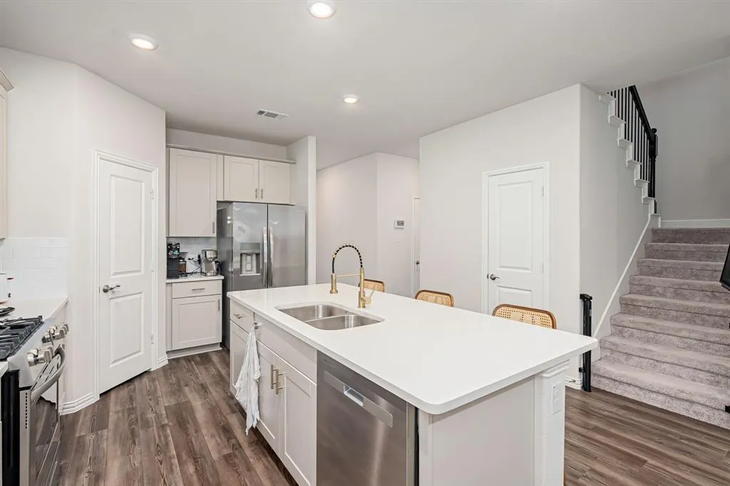 3905 Buckeye Bend