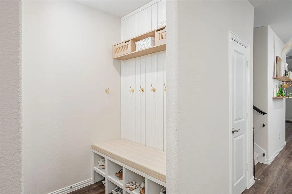 3905 Buckeye Bend