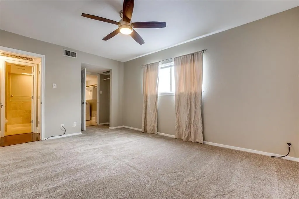 10209 Regal Oaks Drive, #112