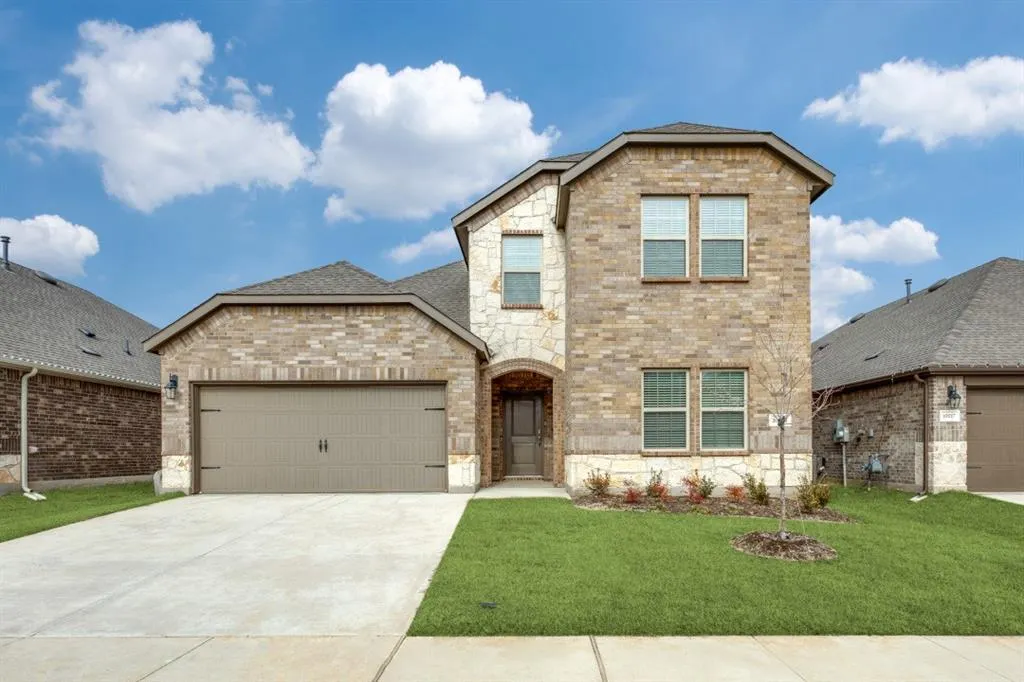 10213 Torch Light Lane
