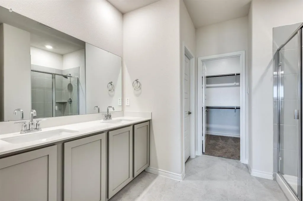 10213 Torch Light Lane