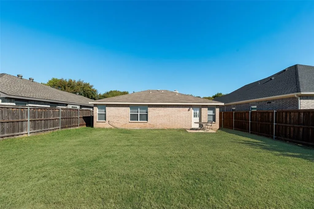 1048 Port Sullivan Drive