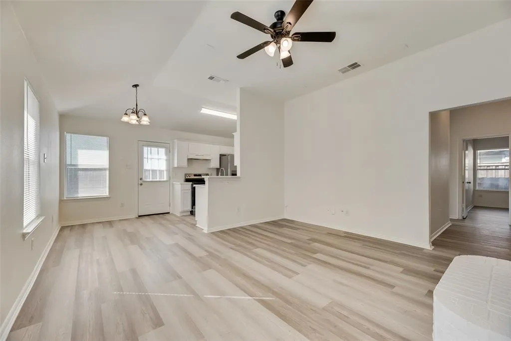 1048 Port Sullivan Drive
