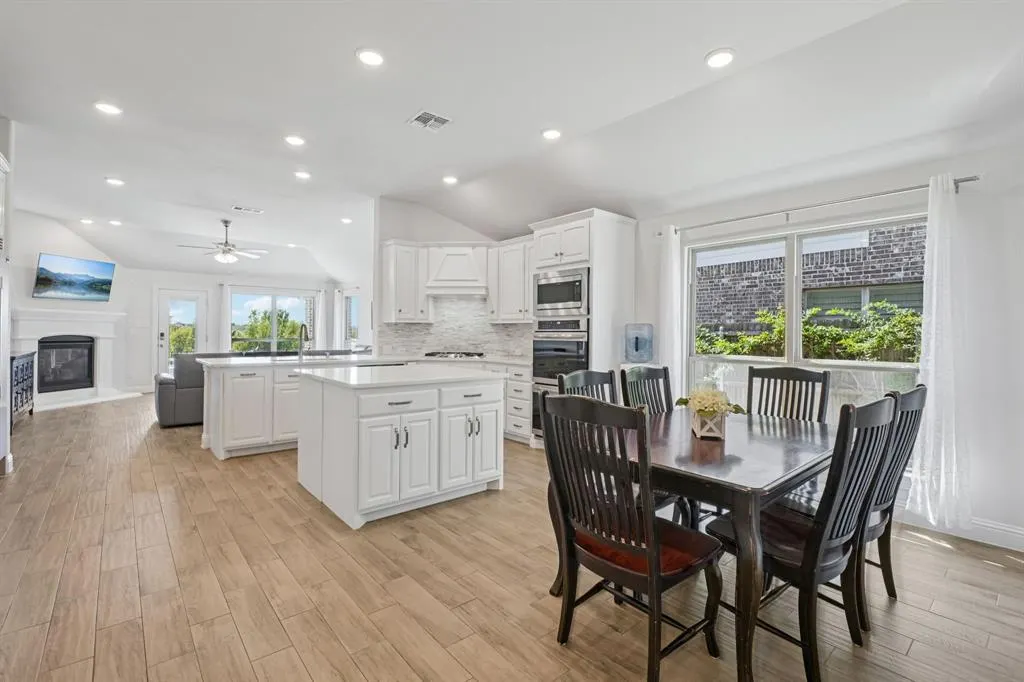 1441 Chiva Drive