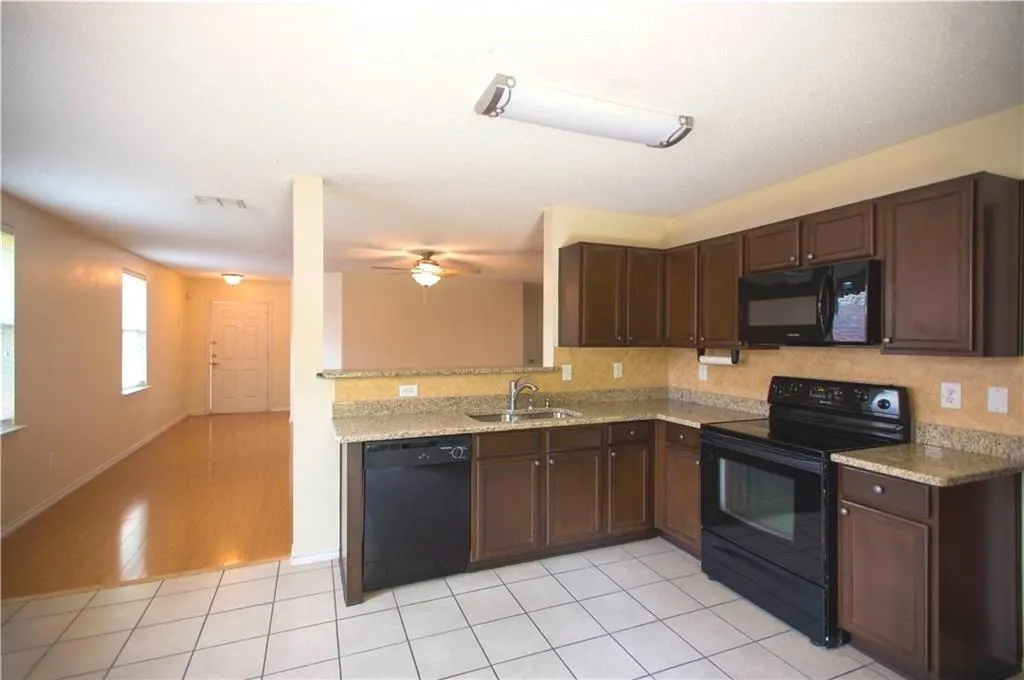 1316 Scenic Hills Drive