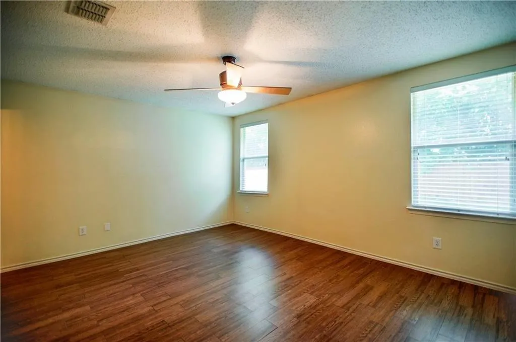 1316 Scenic Hills Drive