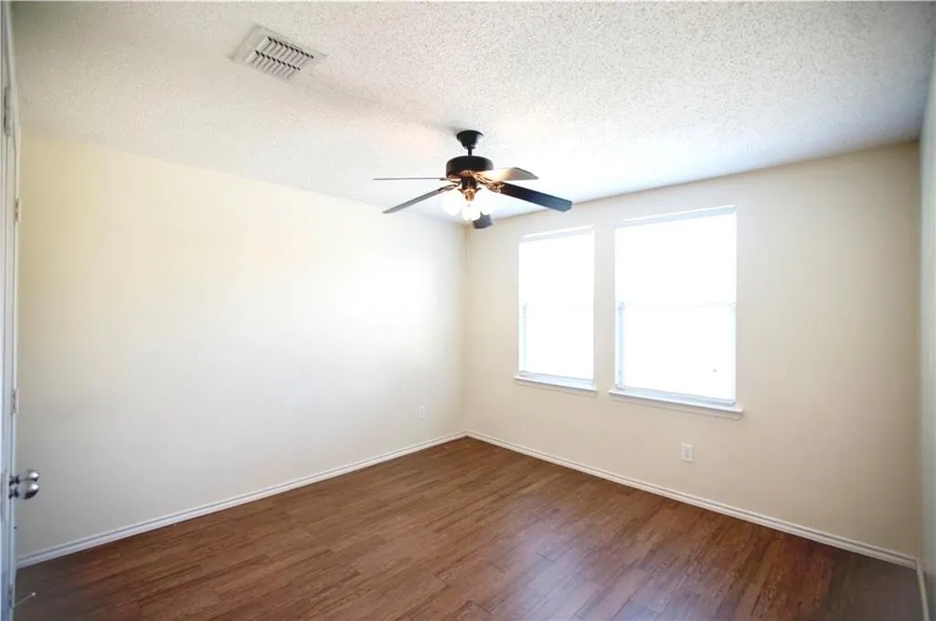 1316 Scenic Hills Drive