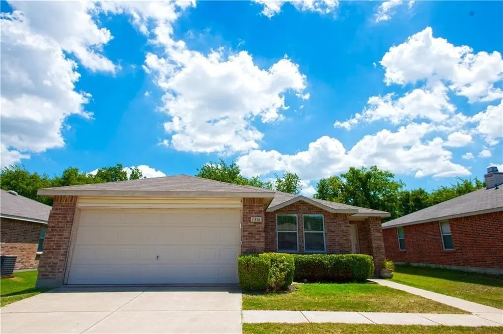 1316 Scenic Hills Drive