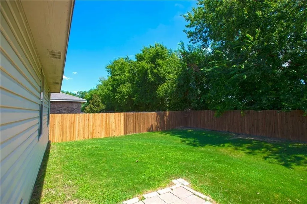 1316 Scenic Hills Drive