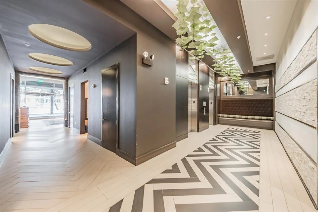 2323 N Houston Street, #310