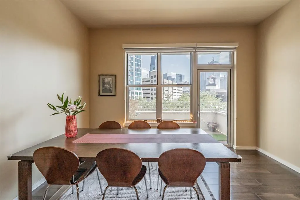 2323 N Houston Street, #310