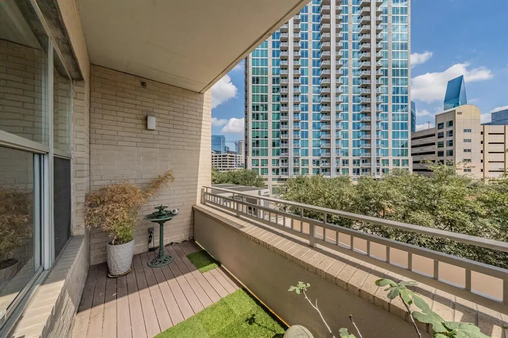 2323 N Houston Street, #310