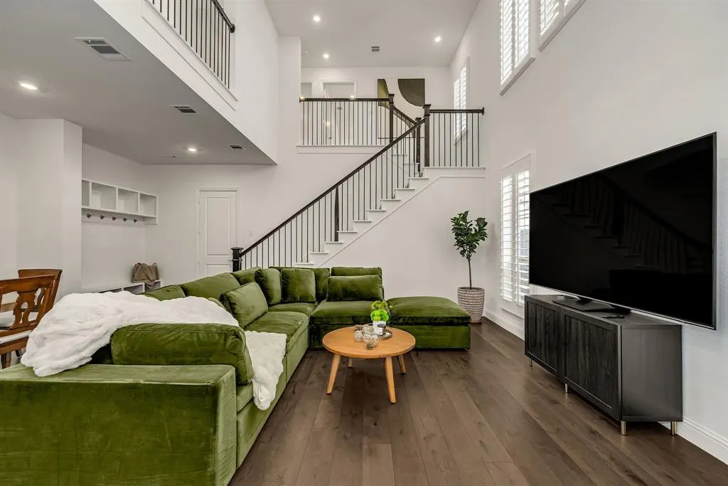 3668 Grapeseed Drive