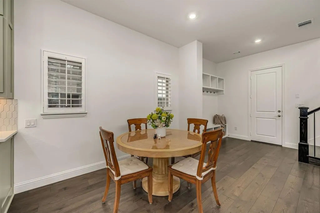 3668 Grapeseed Drive