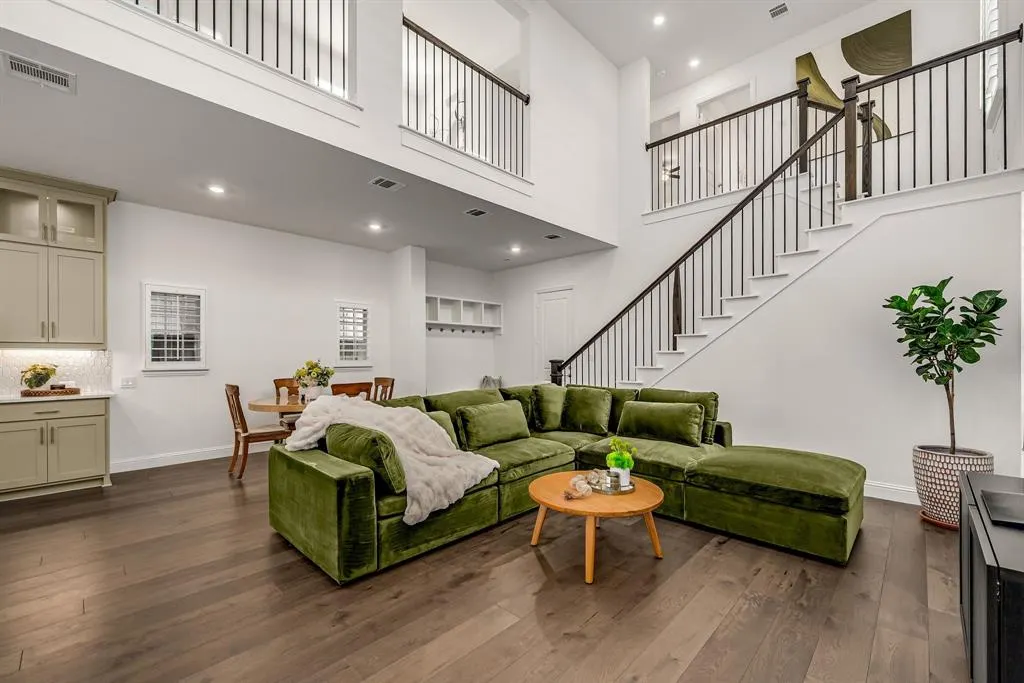 3668 Grapeseed Drive