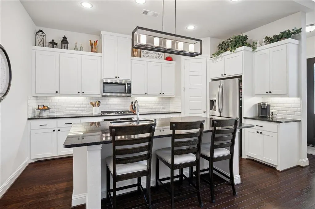 4917 Shore Crest Drive