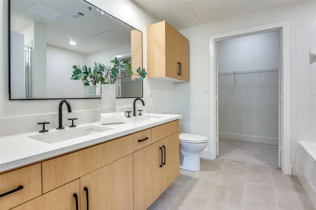 4605 Cedar Springs Road, #237