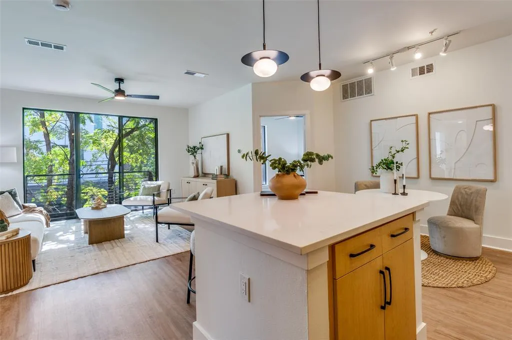 4605 Cedar Springs Road, #237