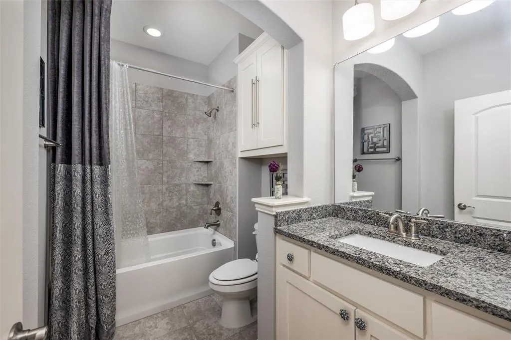 4101 Blackjack Oak Drive