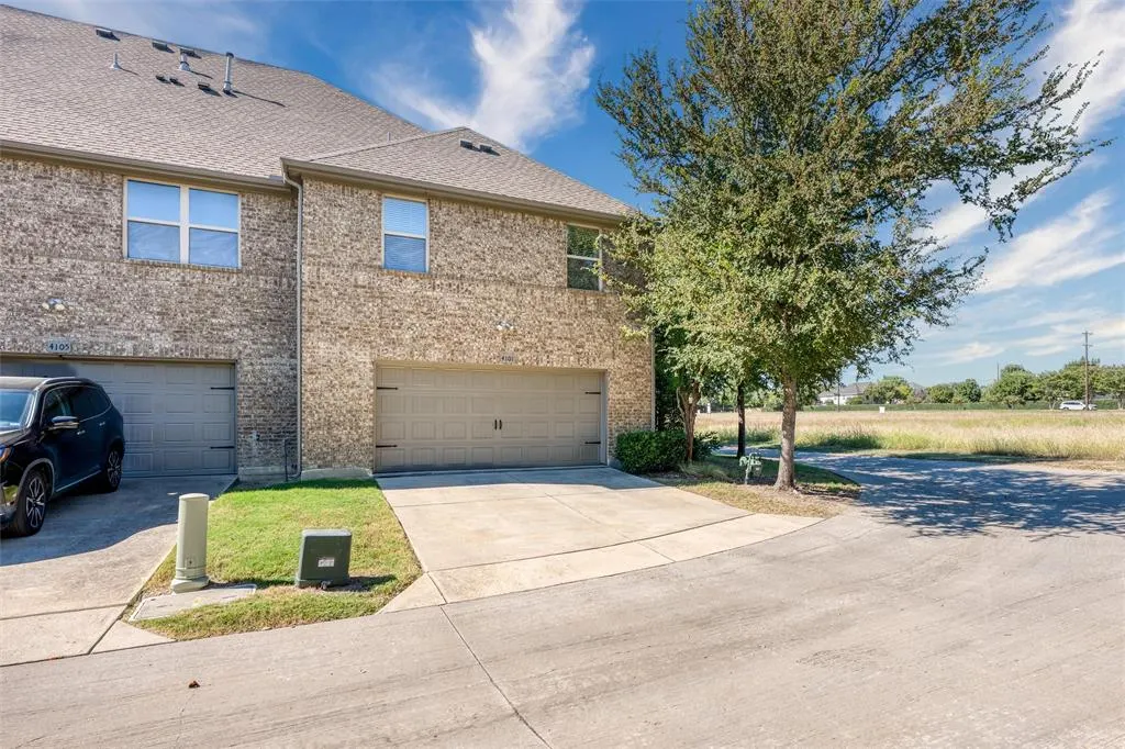 4101 Blackjack Oak Drive