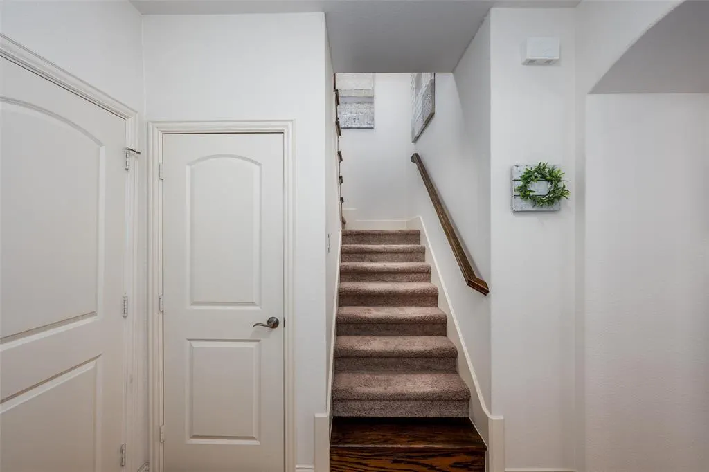 4101 Blackjack Oak Drive
