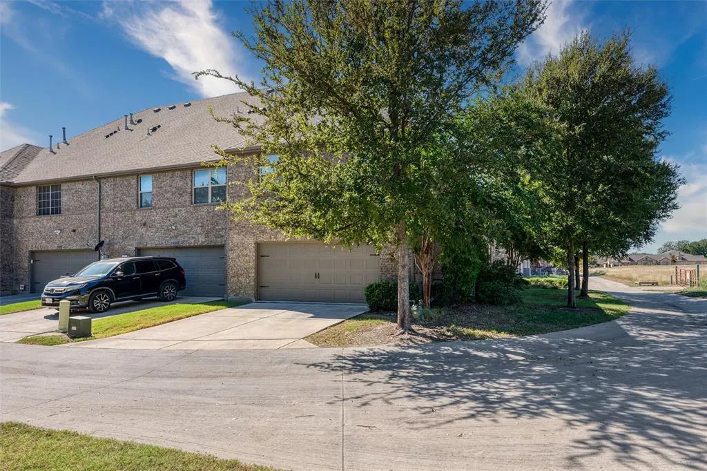 4101 Blackjack Oak Drive