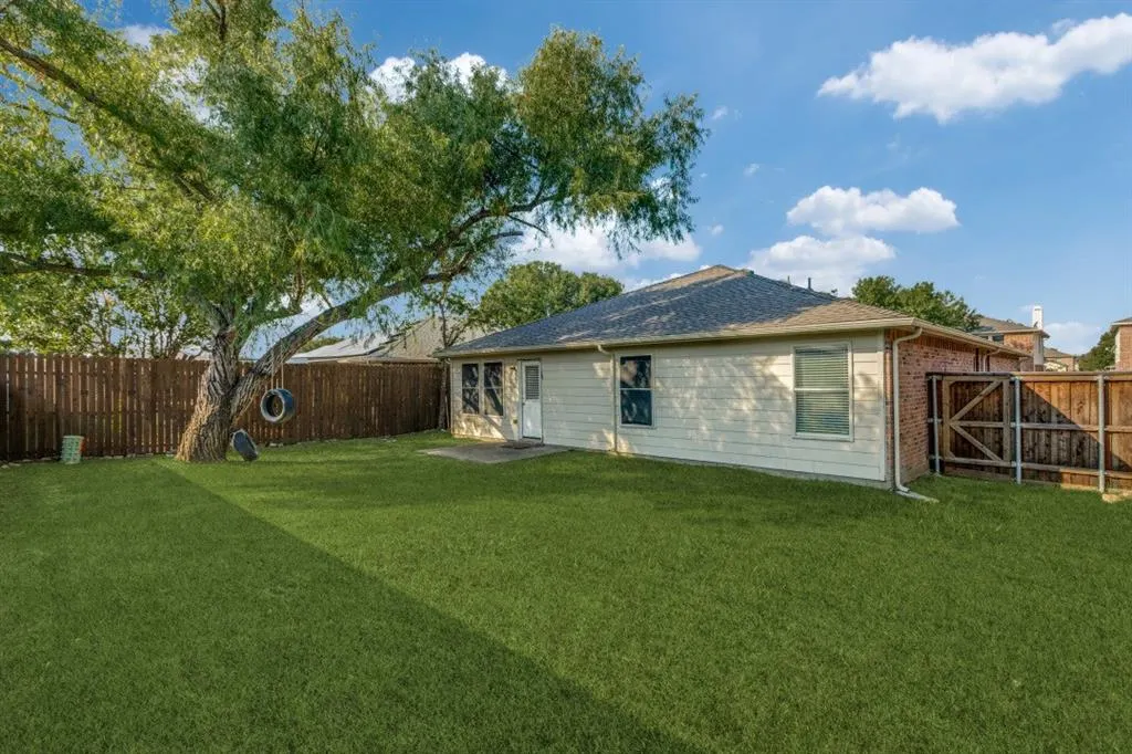 2705 Cedar Crest Drive
