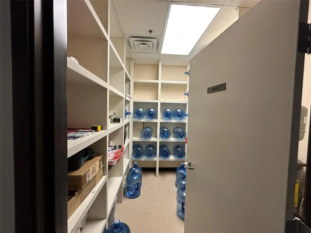 4700 Dexter Drive, #100