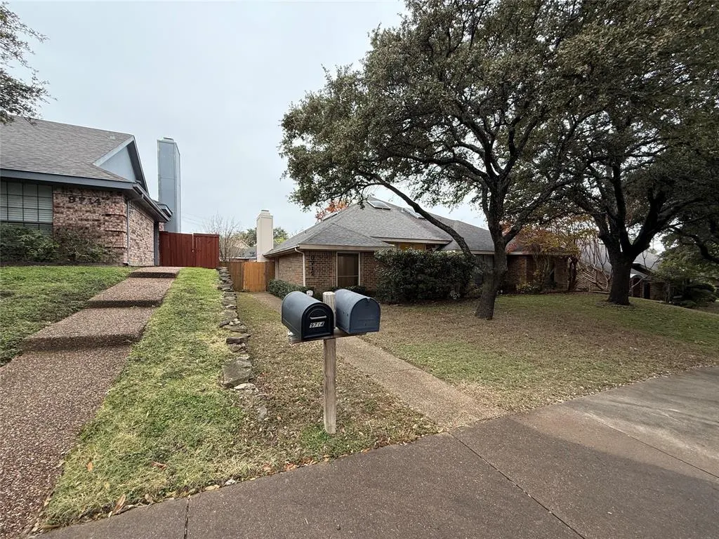 9712 Summerwood Circle
