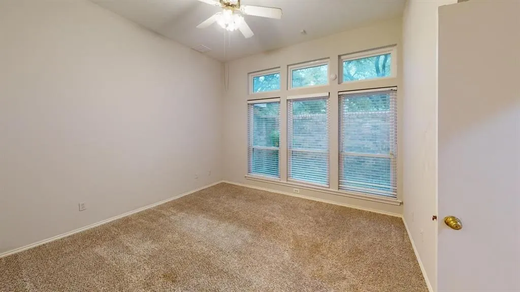 9712 Summerwood Circle