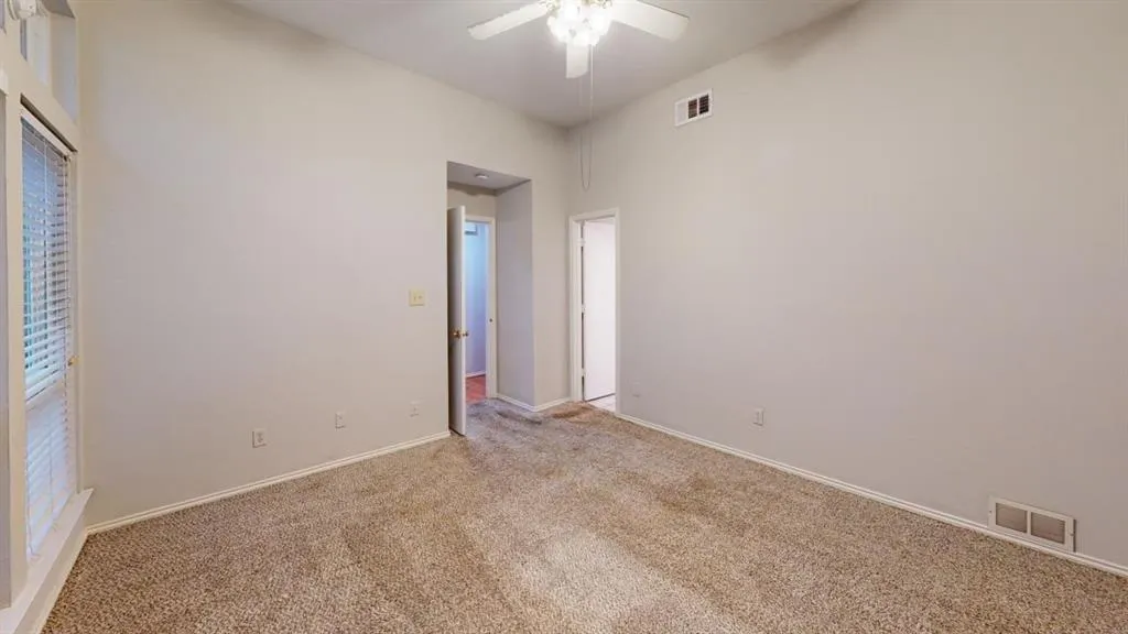 9712 Summerwood Circle