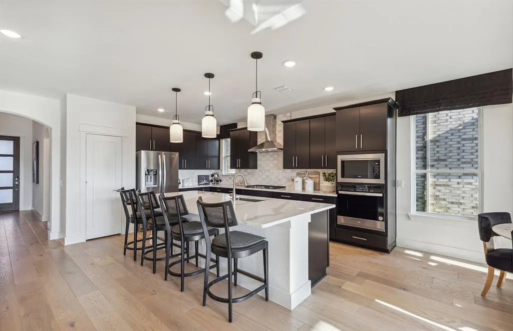 3912 Norwood Road