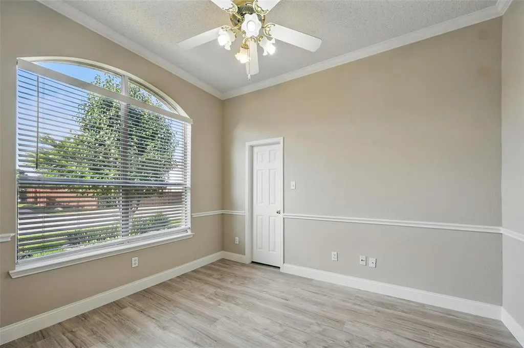 3609 Edwards Drive