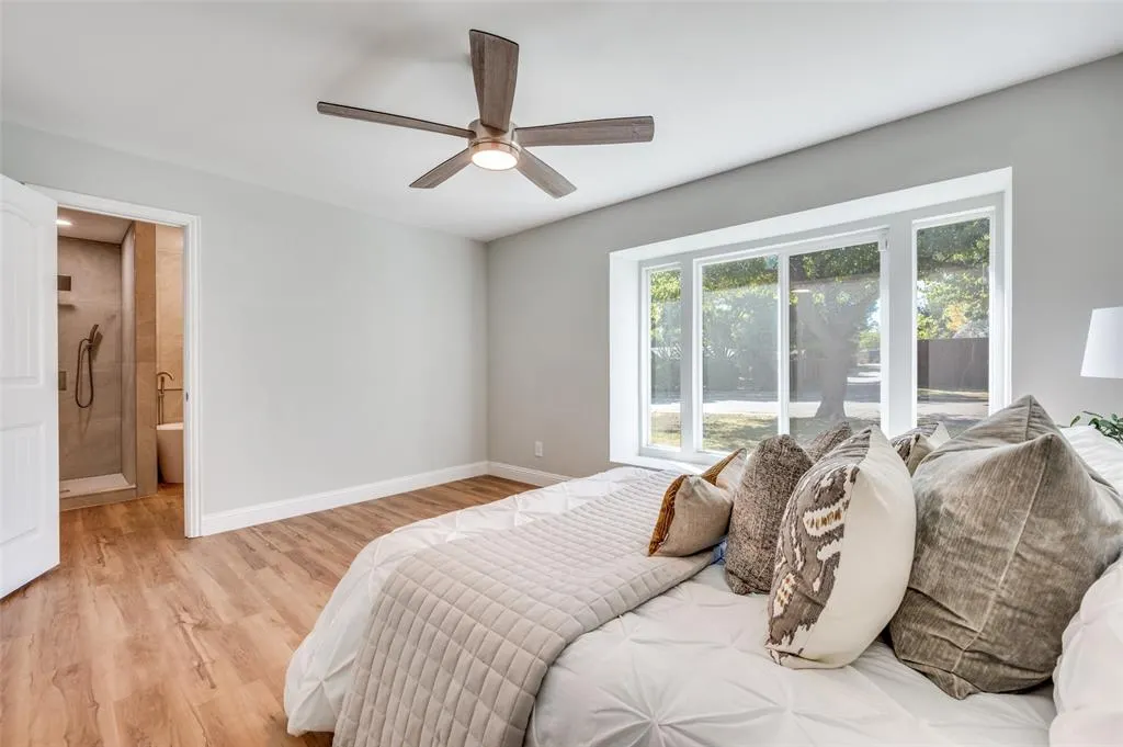 5414 Oak Trail
