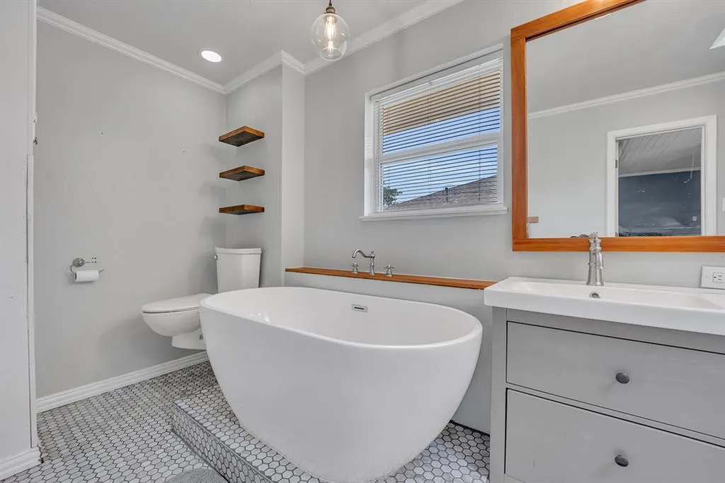 7354 Sterling Drive