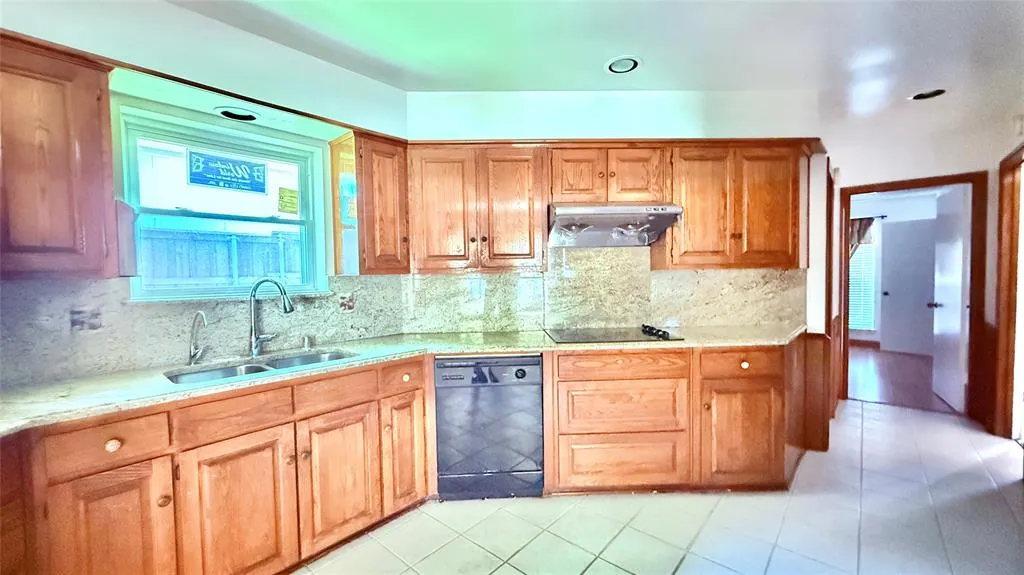 4020 Mcclary Drive