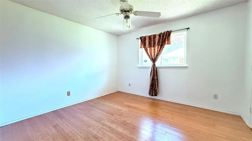 4020 Mcclary Drive